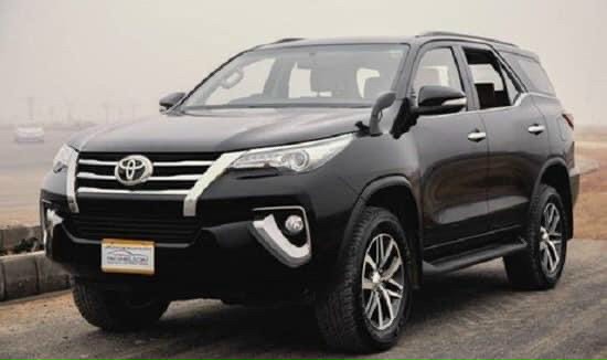 thuê xe đi sài gòn