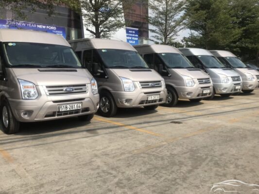 thuê xe 16 chỗ sài gòn
