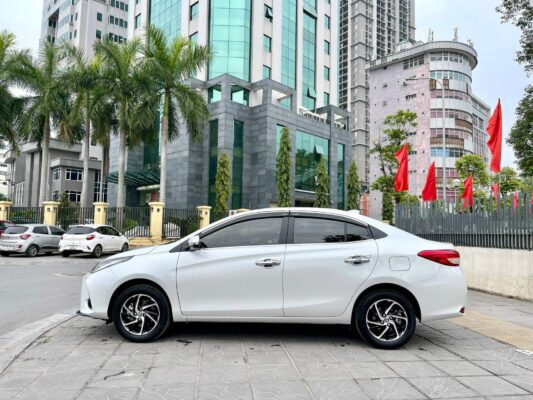Thuê Xe 4 Chỗ Sài Gòn