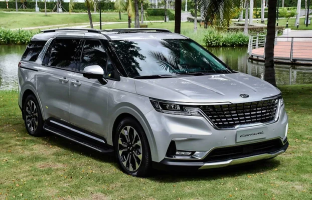 thuê xe du lịch 4 chỗ từ sài gòn đi bình dương