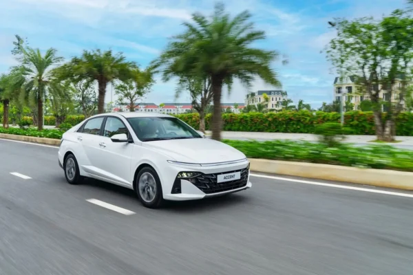 xe dịch vụ chợ mới