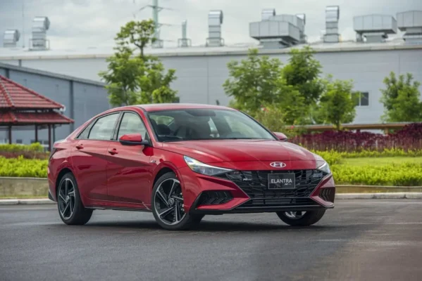 xe dịch vụ đức huệ